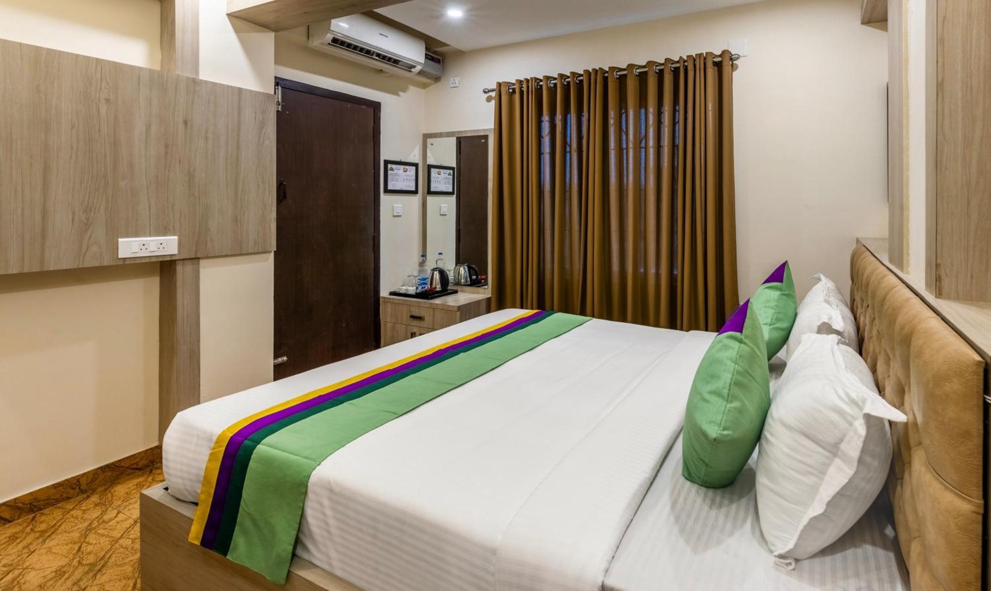 Treebo Sky City Grand, 5 Min From Mangalore Airport Bagian luar foto