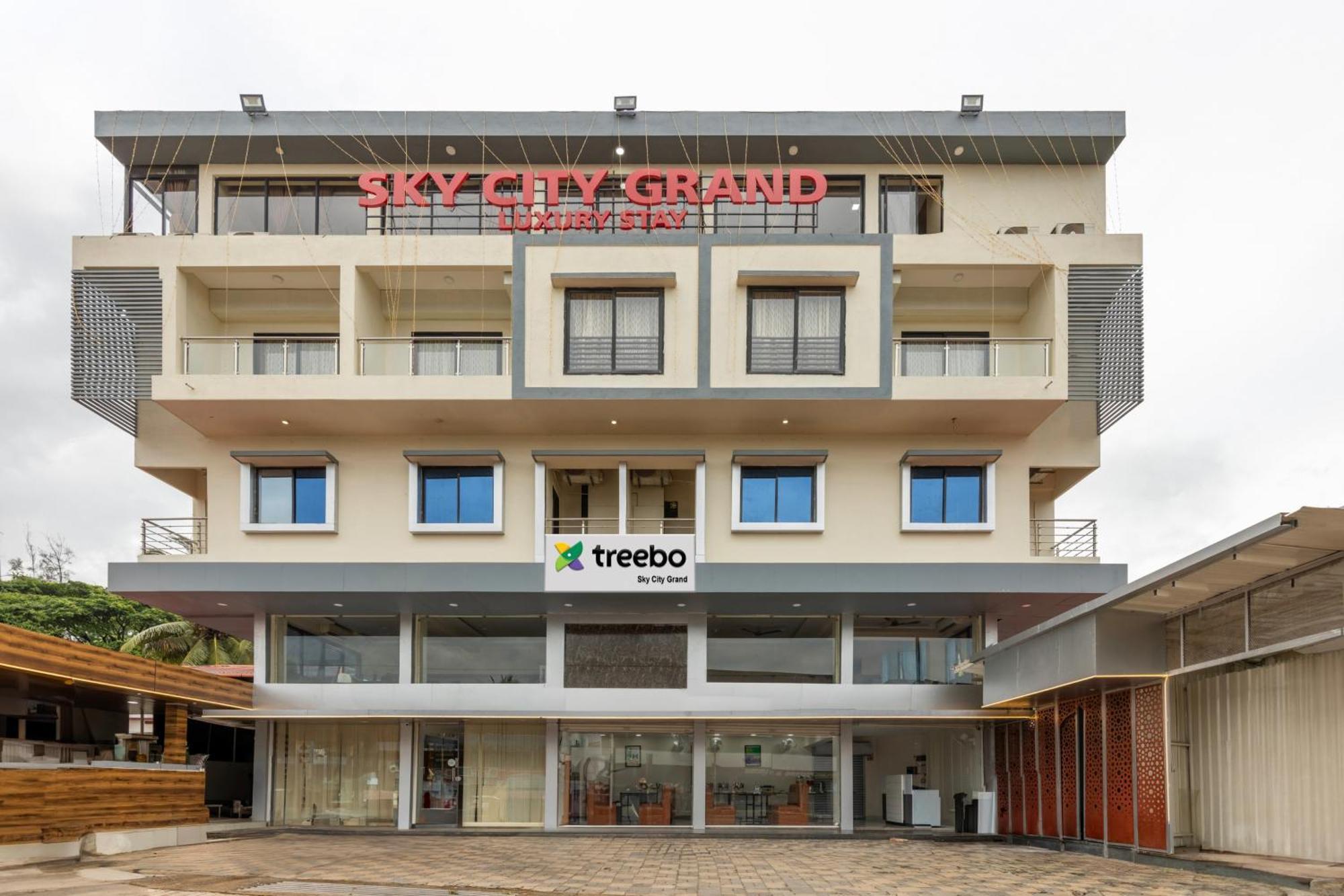 Treebo Sky City Grand, 5 Min From Mangalore Airport Bagian luar foto